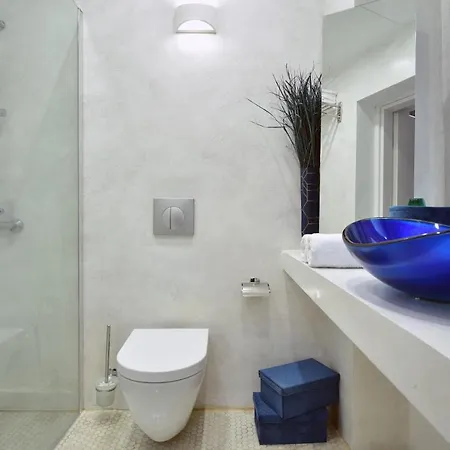 Queen Apartment, In The Heart Of Corfu Historical Old Town Center! * Corfu (city)